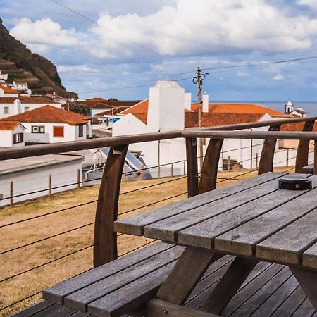 Hotel Comodoro Corvo Bagian luar foto