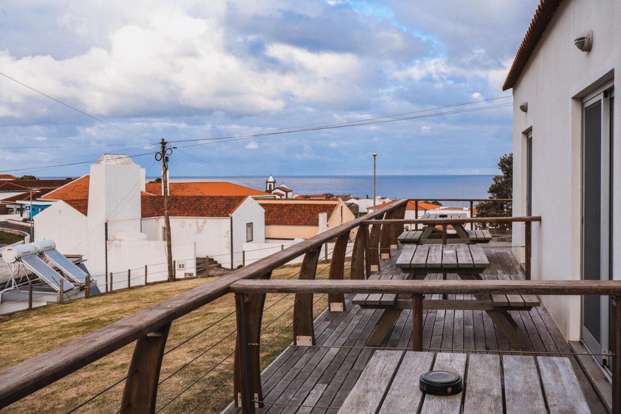 Hotel Comodoro Corvo Bagian luar foto